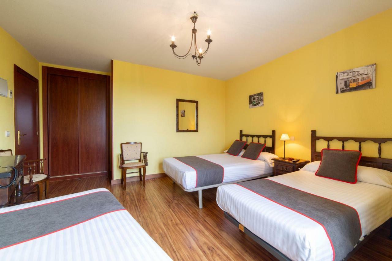 Hotel Mavi La Cabrera Bagian luar foto