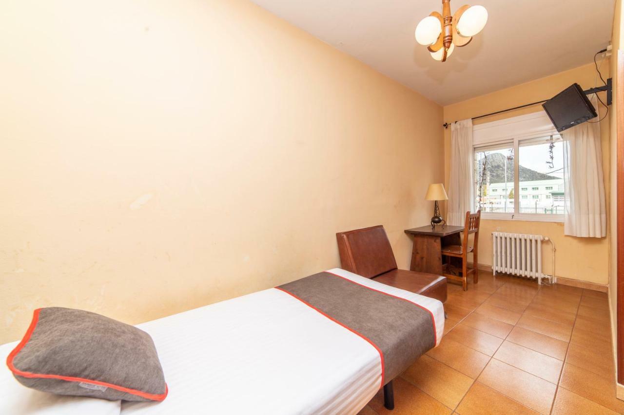 Hotel Mavi La Cabrera Bagian luar foto